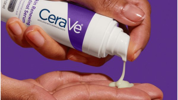 سرم رتینول ضد چروک حاوی سرامید و هیالورونیک اسید("CeraVe")