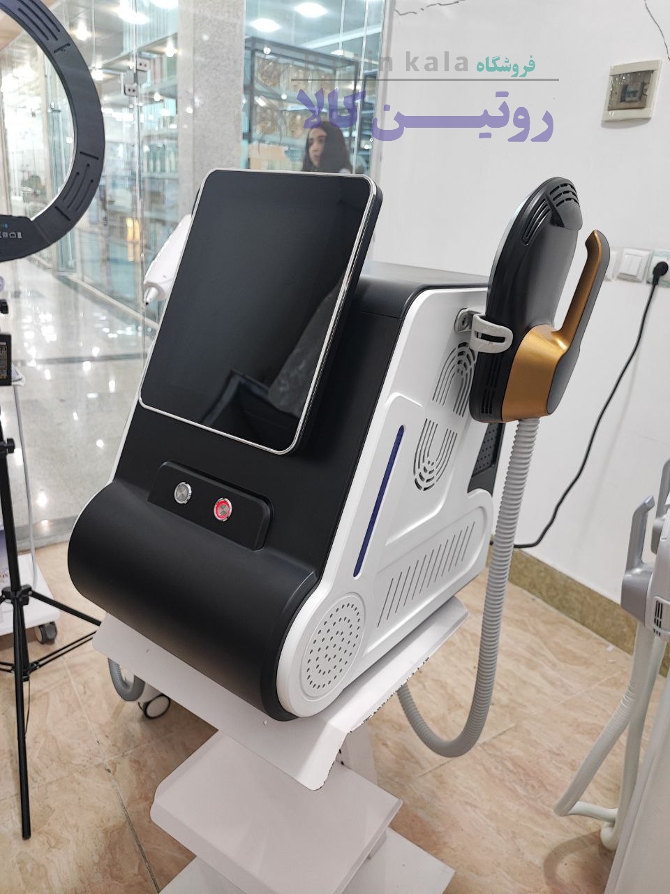 دستگاه لاغری و عضلهسازی ای ام اس ems