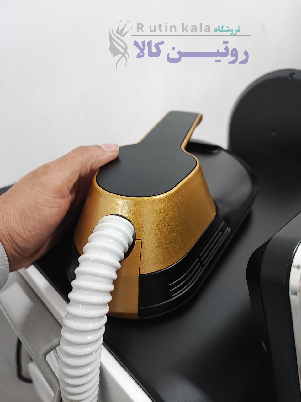 دستگاه لاغری و عضلهسازی ای ام اس ems