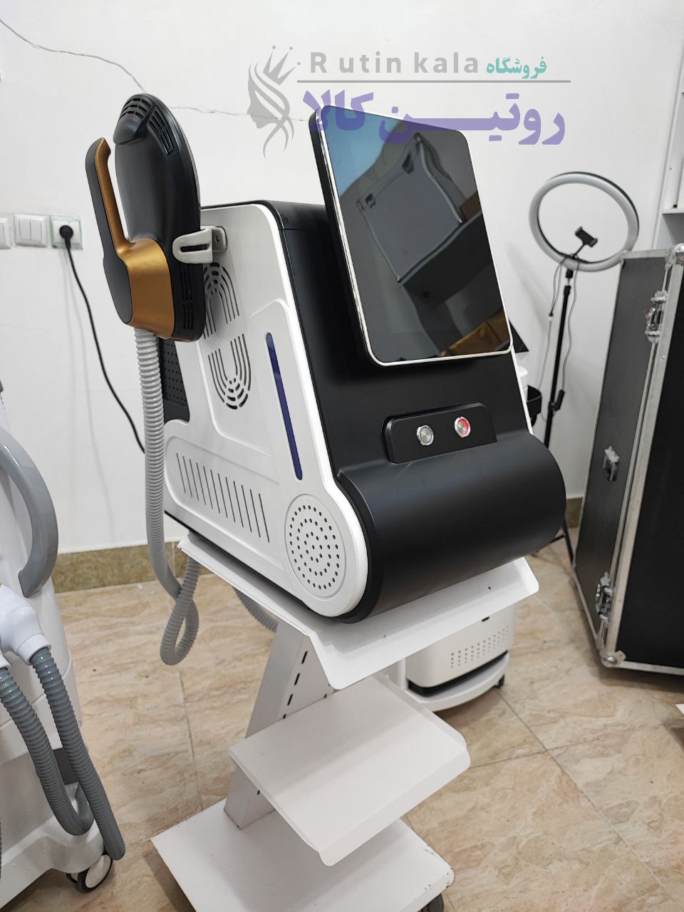 دستگاه لاغری و عضلهسازی ای ام اس ems